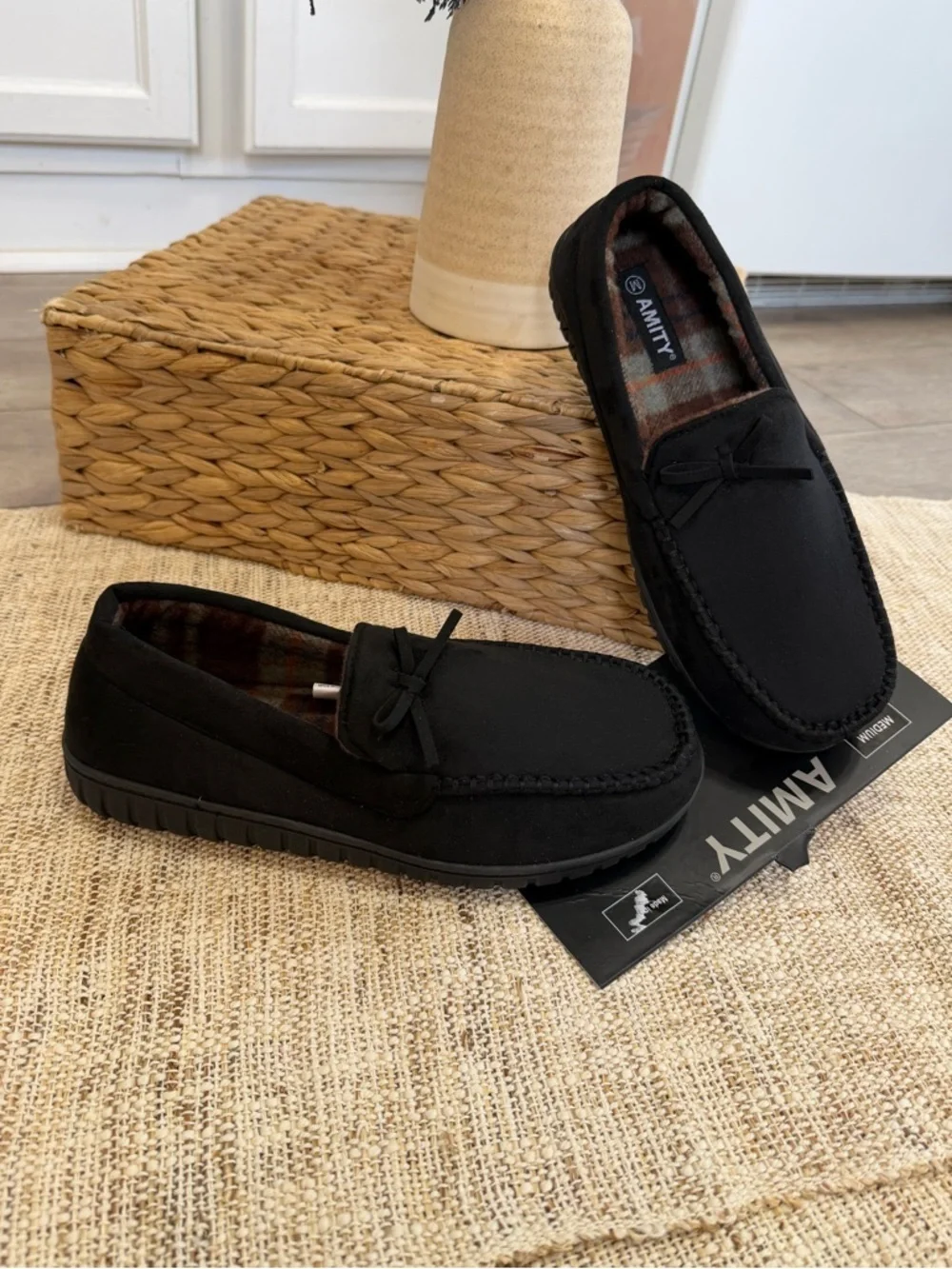 New Men’s Luxury Black Moccasin Slippers Size Medium Amity Moccasin Slippers